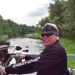 Meet your Posher, Clifford